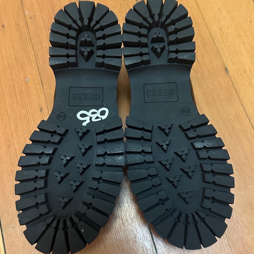 Guess Platform Loafers - Picture 3 of 3